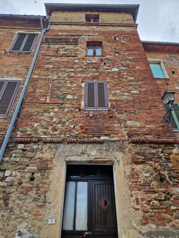 Castello di Bettolle Castello di Bettolle